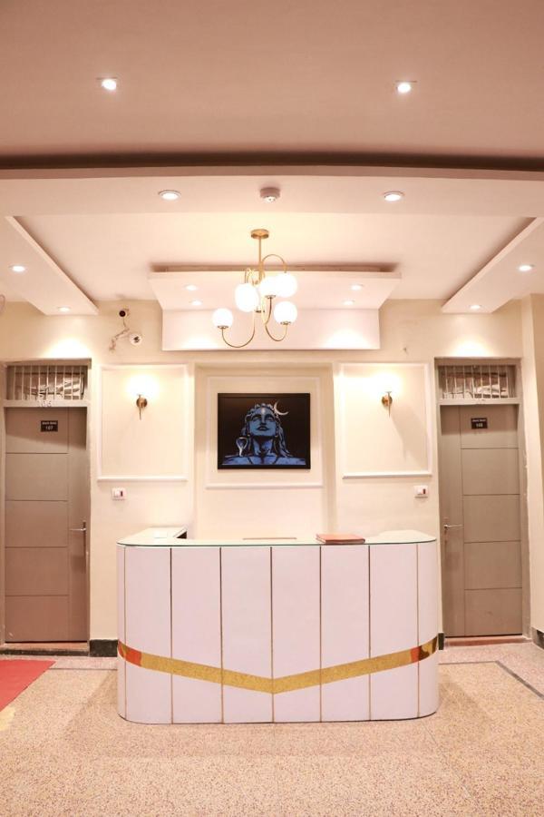 Amrit Hotel New Delhi Eksteriør bilde